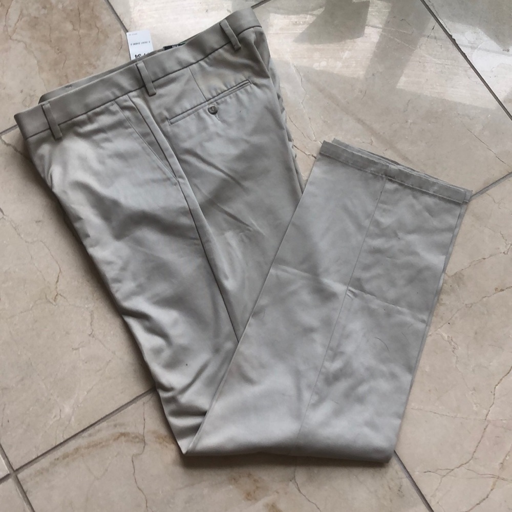 Dockers signature Khaki pants
